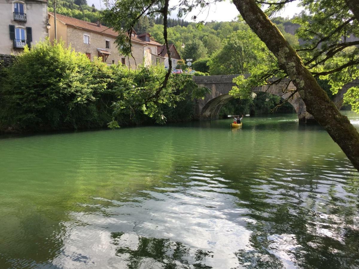 Gite Sur Loue Ornans Exterior photo